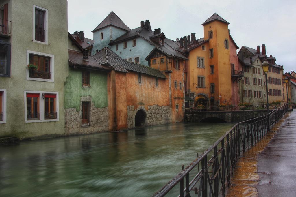 Hotel Des Marquisats Annecy Kültér fotó